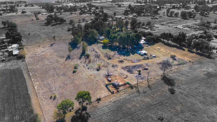 4 Bedroom Property for Sale in Kwaggafontein Free State